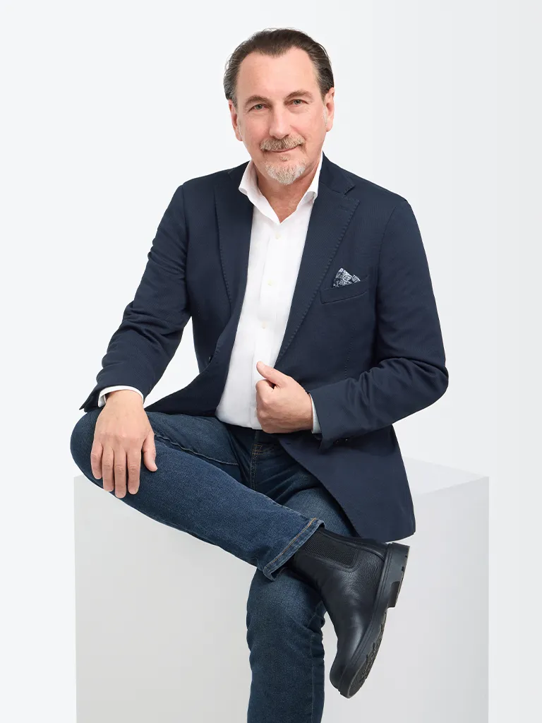 Roberto Savignano, Sales Director Italy at CLX, leading sales growth, client relationships, and market expansion