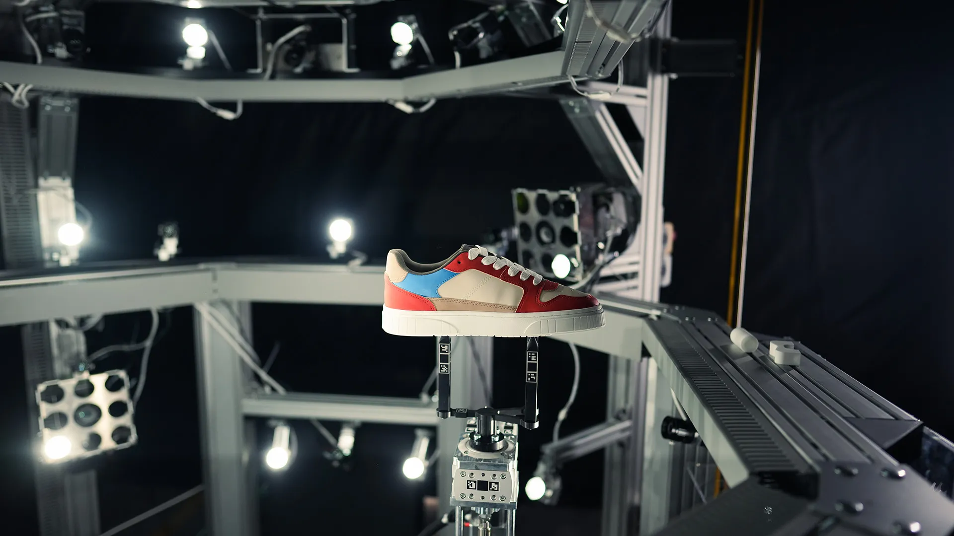 Sneaker undergoing advanced 3D scanning at CLX Paris studio for digital twin creation and product visualization
